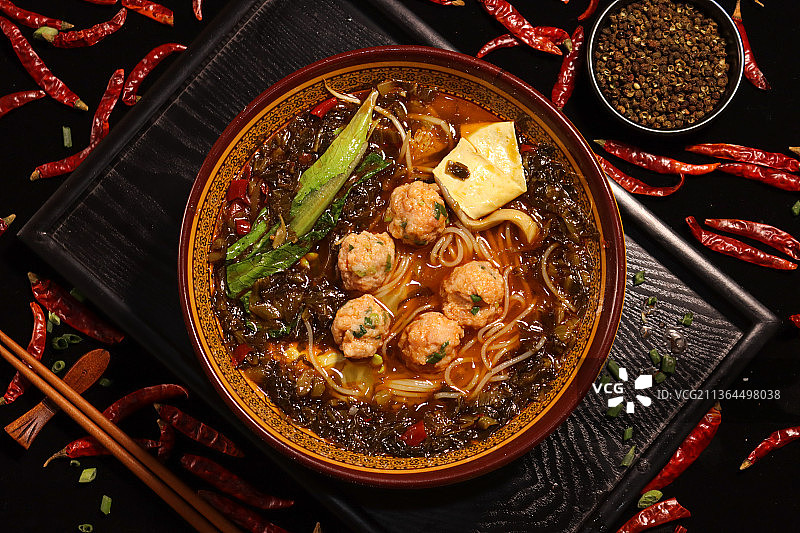 酸菜丸子米线图片素材