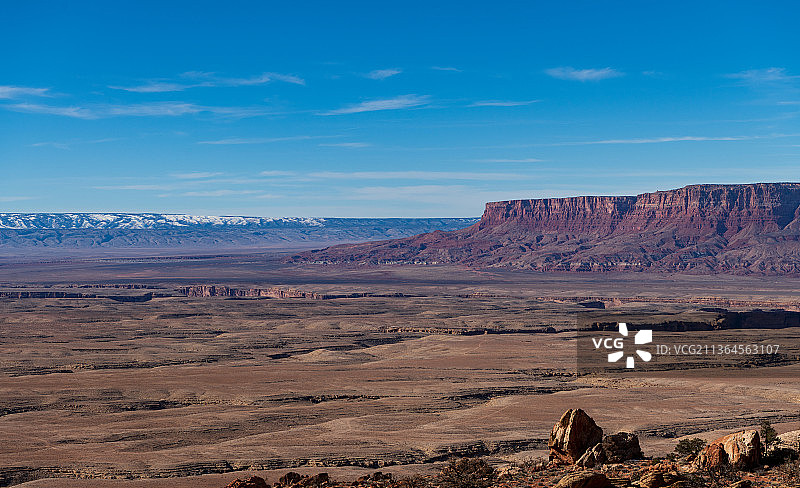 峭壁与裂谷图片素材