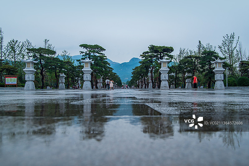 雨后岱庙图片素材