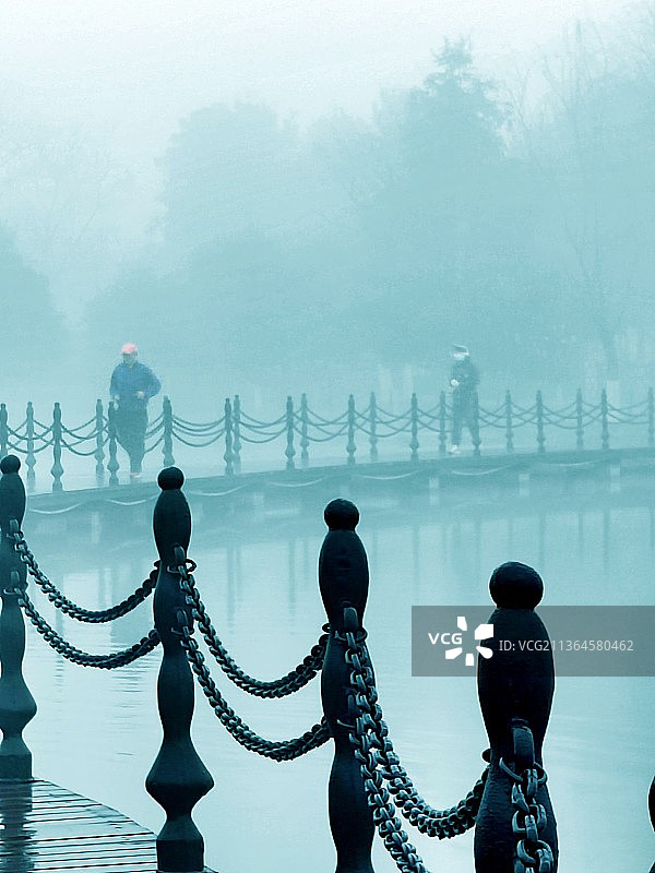 天鹅岛上的迷雾图片素材