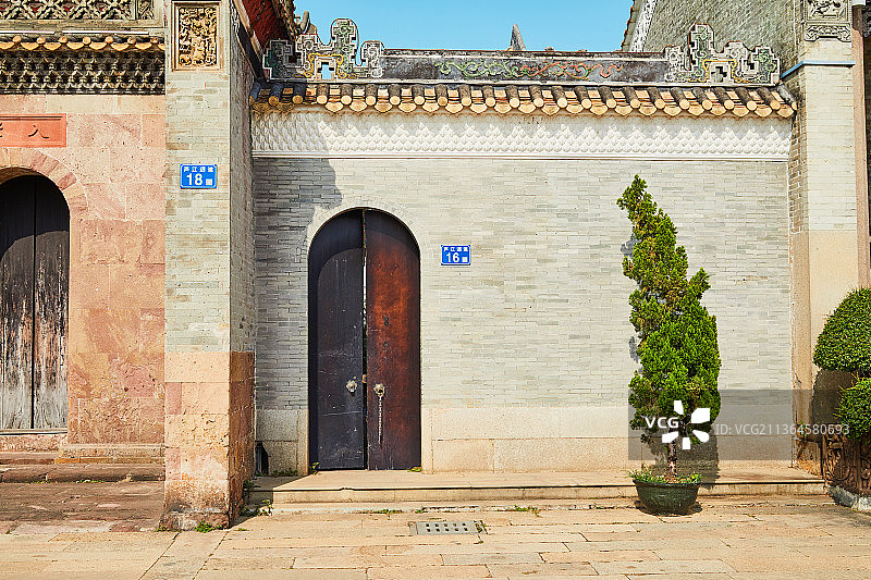 广州番禺旅游风景区沙湾古镇留耕堂何氏大宗祠图片素材