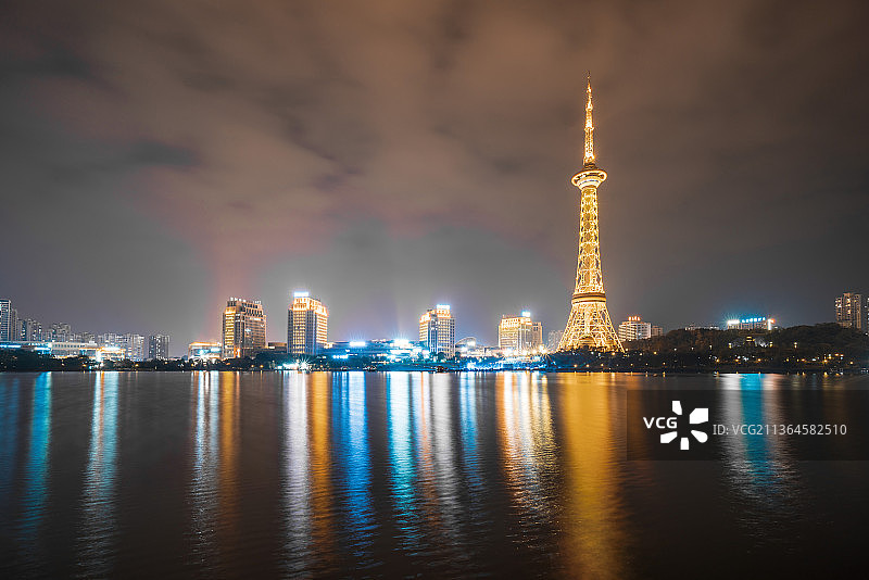 株洲广播电视塔神农湖夜景图片素材