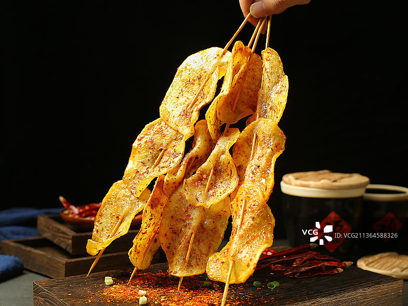 美食烧烤烤串凉菜辣夜宵图片素材