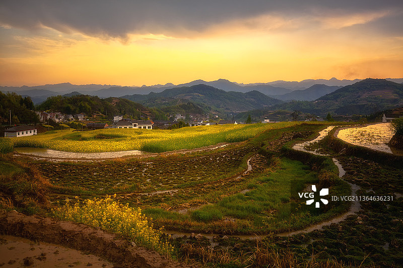 陕西安康汉阴凤堰古梯田图片素材