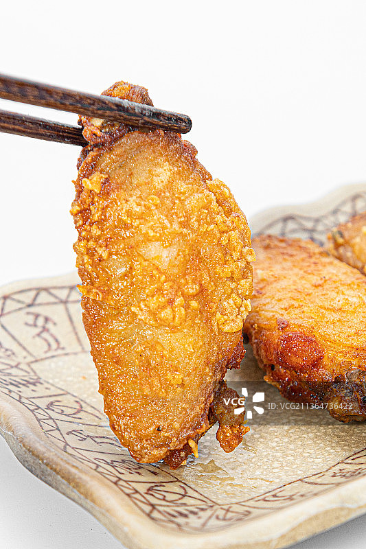 手打牛肉丸 牛腩 牛筋 牛展 牛舌 粉 面 饺子 小吃 鸡脚 炖汤 白底图图片素材