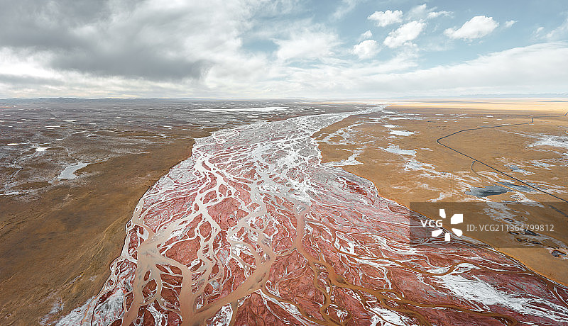楚玛尔河，航拍，河流，江河，长江源，三江源国家公园，水源，水系，水，辫状水系，可可西里，保护区，线条图片素材
