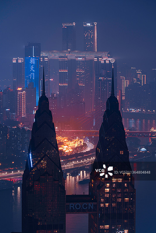 赛博朋克重庆城市夜景图片素材