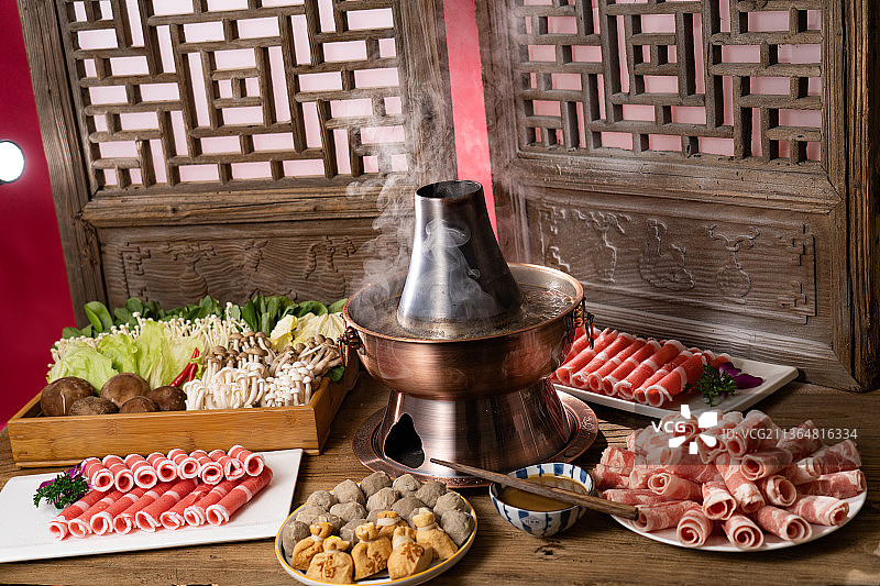 老北京铜锅涮肉图片素材