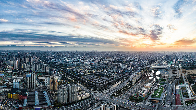 西安城市航拍明城墙大景日落日出图片素材