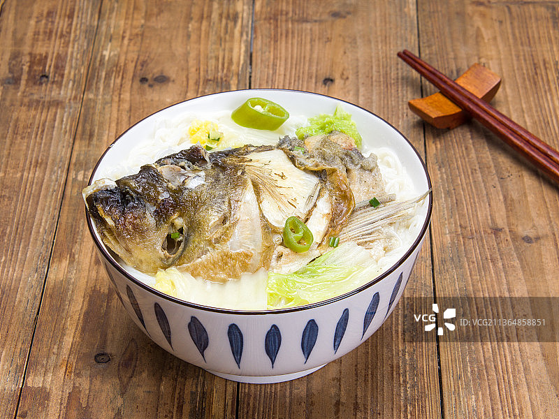 湖南衡阳地方特色早餐鱼头粉图片素材