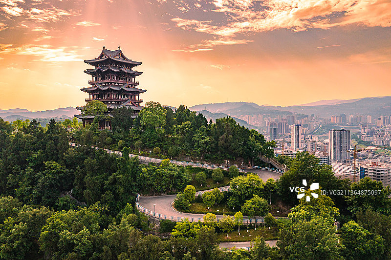 巴中南龛风景区－飞霞阁图片素材