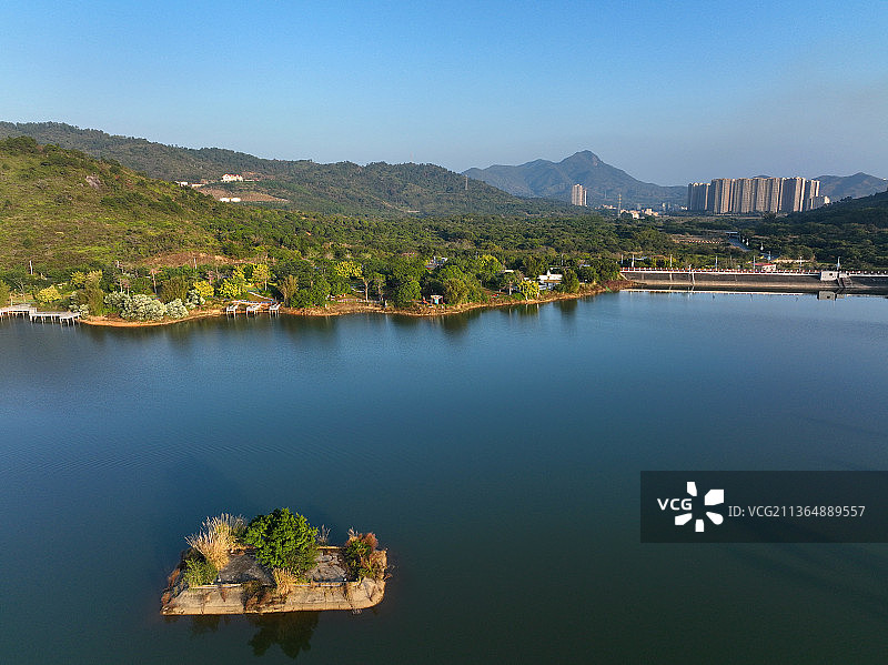 广东省惠州市惠东县十里银滩伴海云天碧翠湖航拍图片素材
