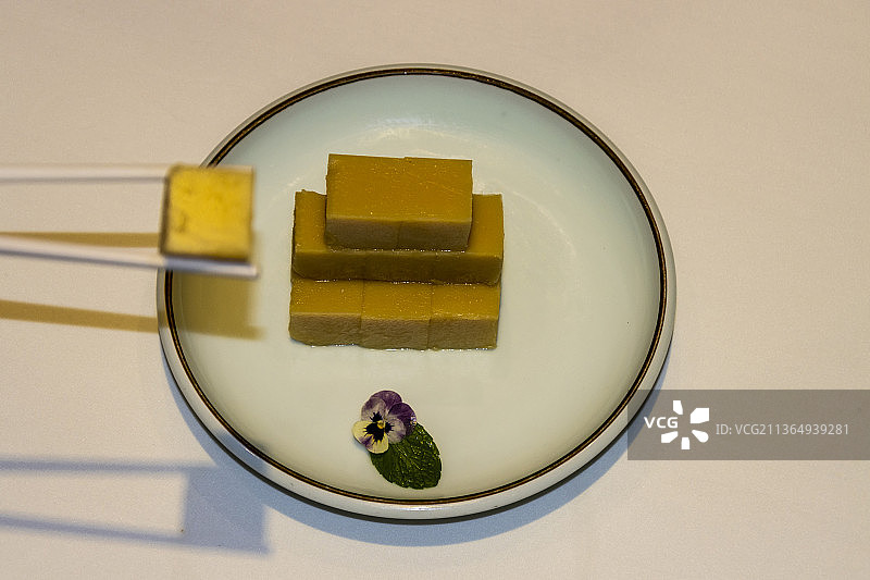 老北京宫廷小吃：豌豆黄图片素材