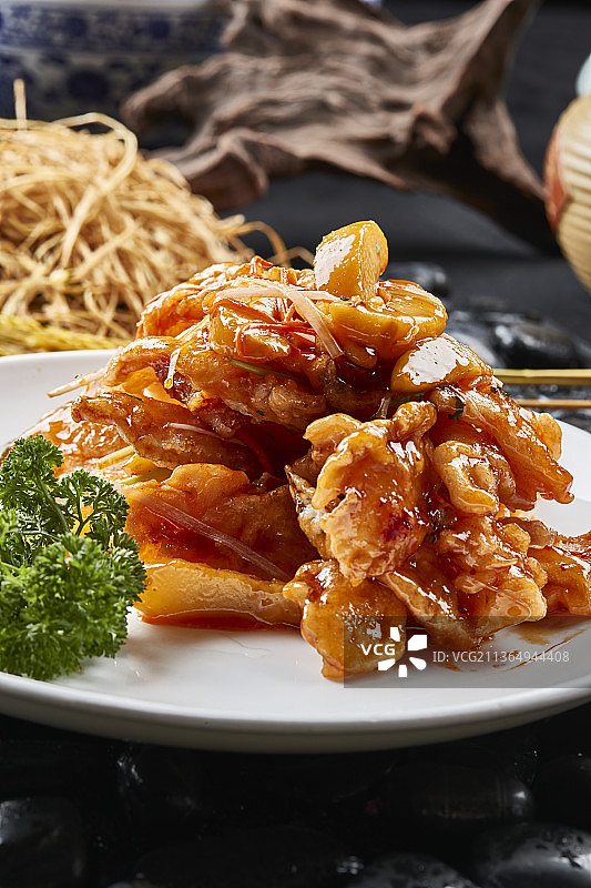 东北传统菜锅包肉图片素材