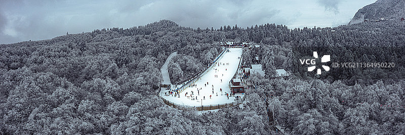 峨眉山雷洞坪雪景图片素材