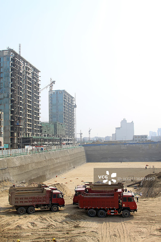 河北唐山滦南中红购物广场工程施工现场图片素材