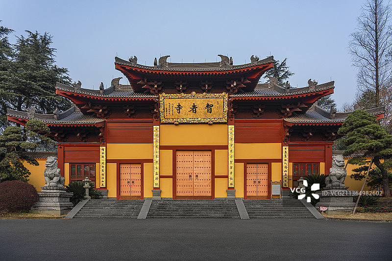 金华千年古刹智者寺正面大景图片素材