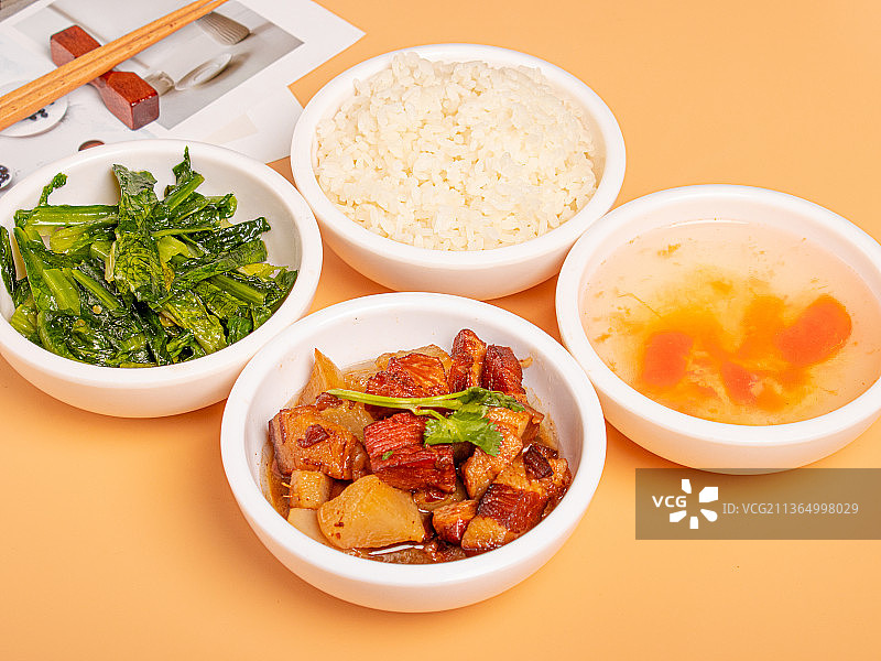 红烧肉套餐图片素材