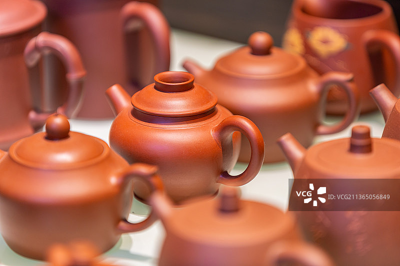 江苏省无锡市惠山古镇工艺品紫砂壶静物摄影图片素材