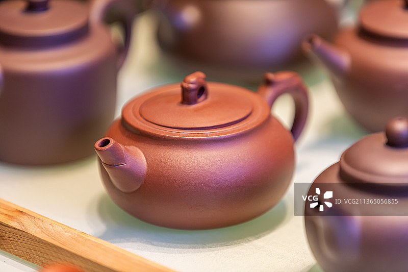江苏省无锡市惠山古镇工艺品紫砂壶静物摄影图片素材