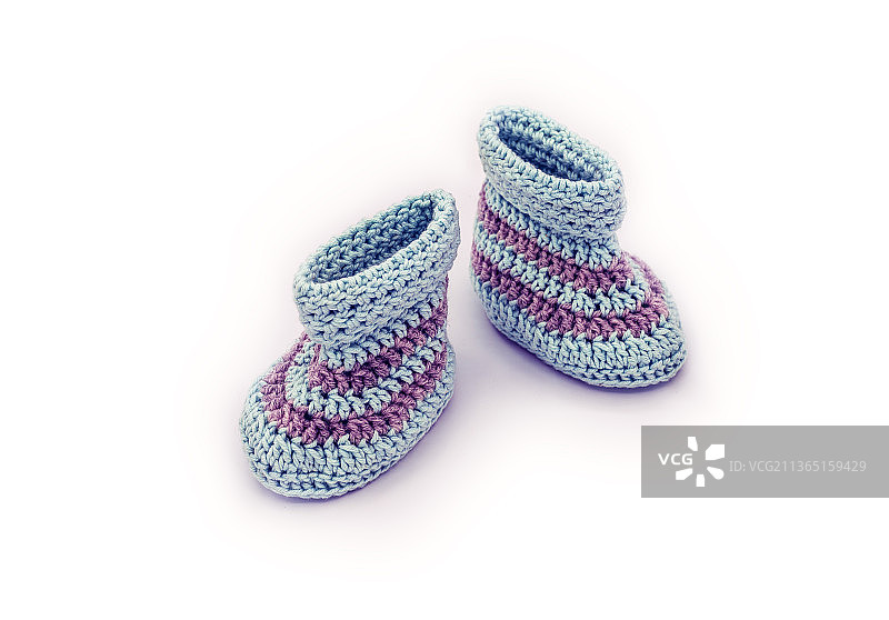 白色背景下的鞋子俯视图照片图片素材