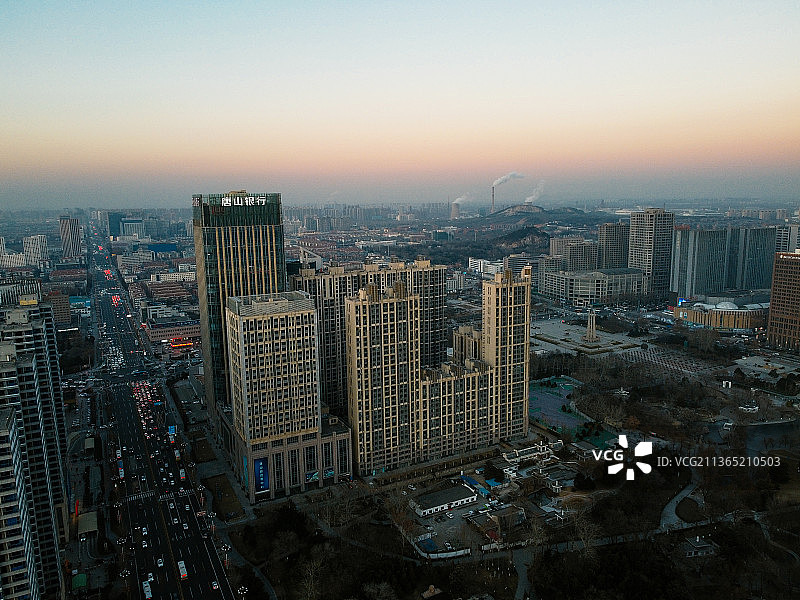 唐山 百货大楼 世博广场 新世界中心 恒丰大厦 凤凰大厦图片素材