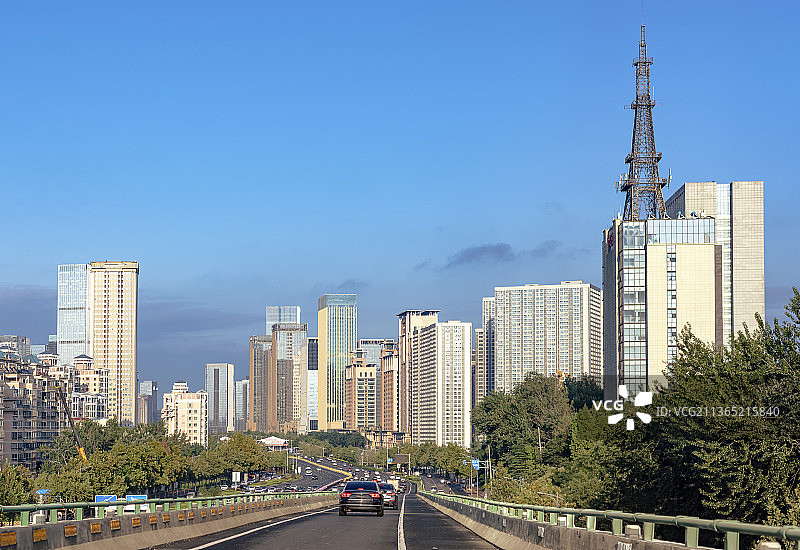 济南城市风光,经十路燕山立交桥图片素材
