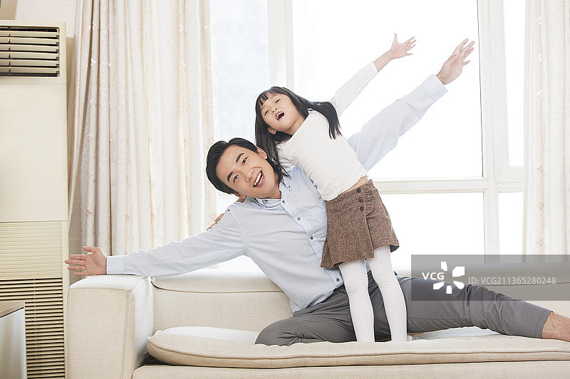 快乐的父女图片素材