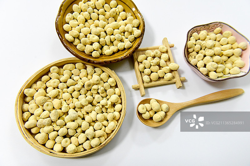 中草药植物中药加工传统中药材法半夏图片素材