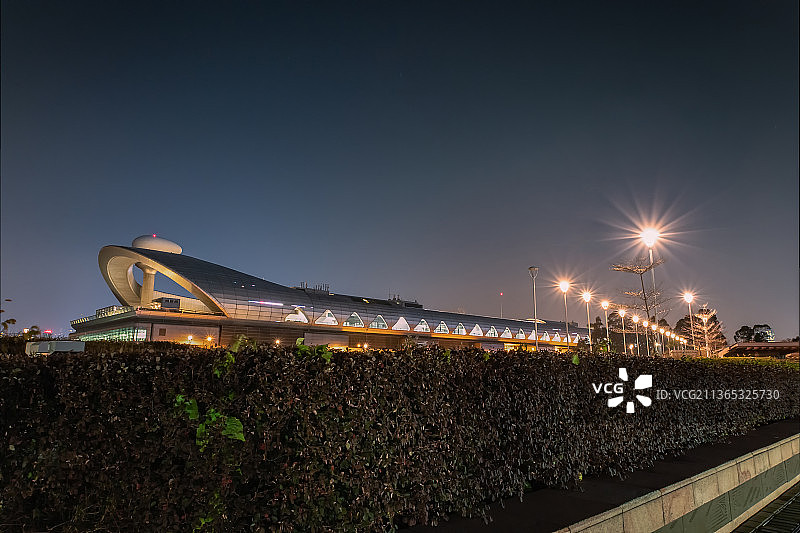 启德机场 灯光 星芒 机场大厅 夜色图片素材