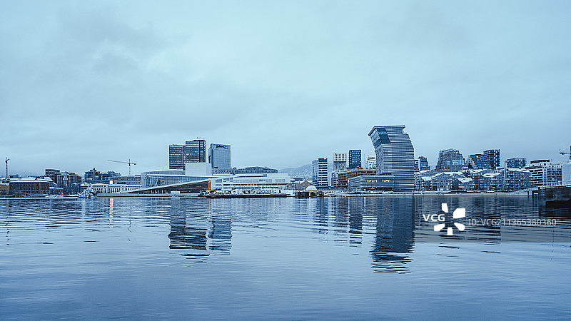 奥斯陆｜歌剧院和蒙克大厦，可谓天生良配图片素材