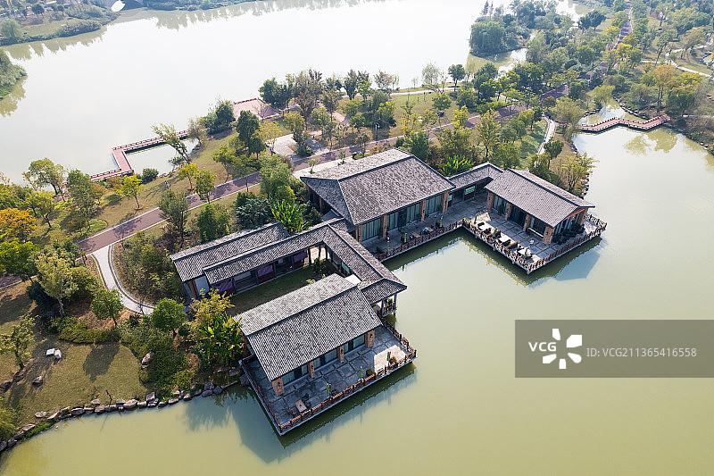 航拍金华湖海塘景区游船码头图片素材