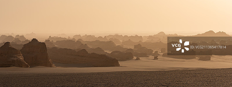 甘肃敦煌雅丹国家地质公园图片素材
