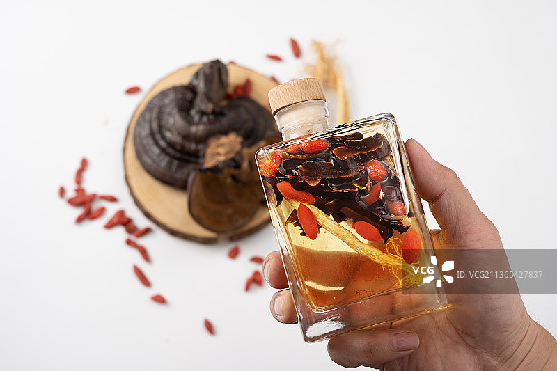 中国中医保健养生食疗药酒图片素材