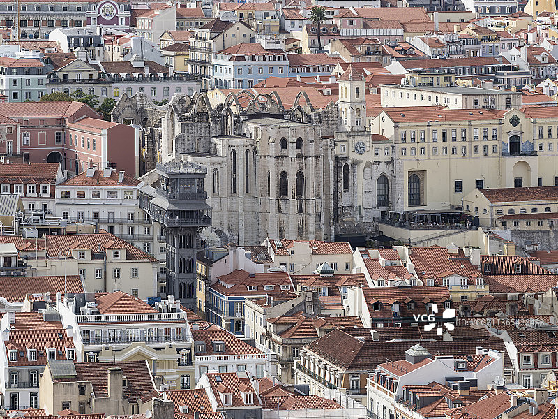 俯瞰里斯本老城区图片素材