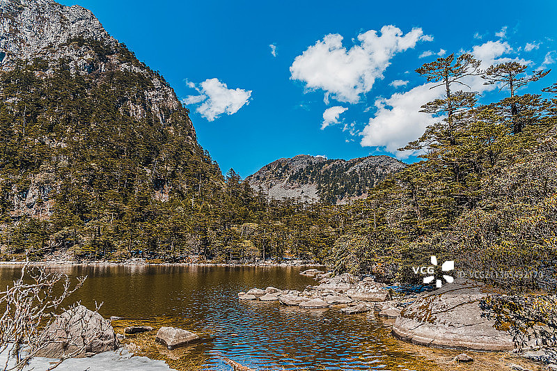 西昌螺髻山仙草湖风光图片素材