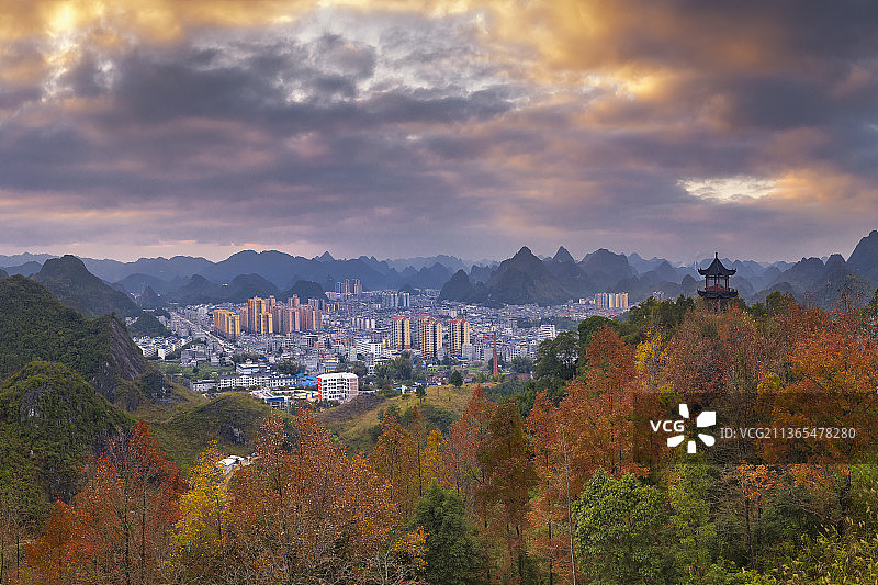山城景象（中国广西德保）图片素材