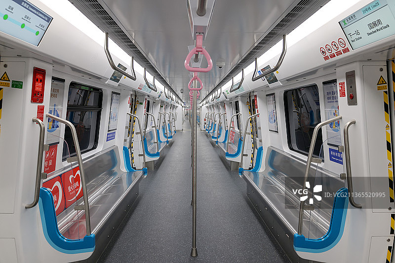 地铁空无一人的地铁站图片素材