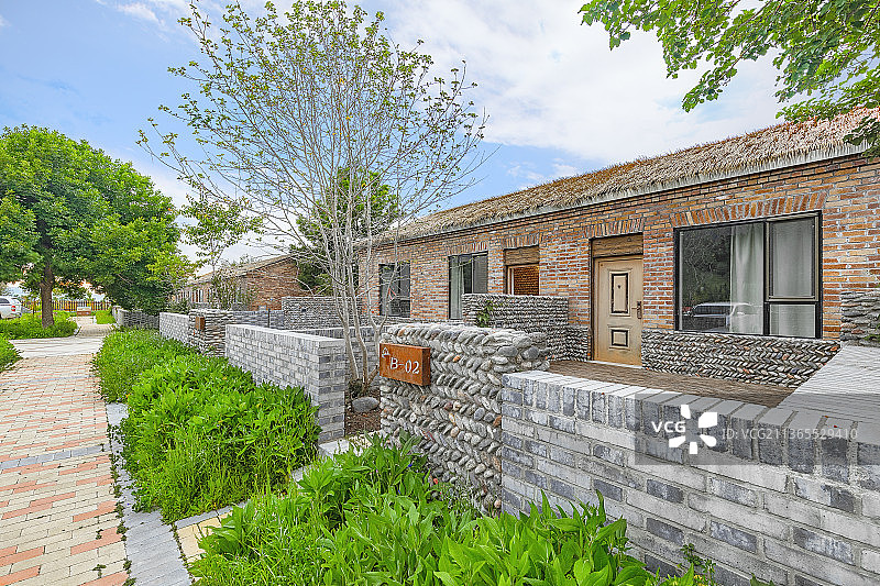 新疆伊犁那拉提自驾营地酒店图片素材