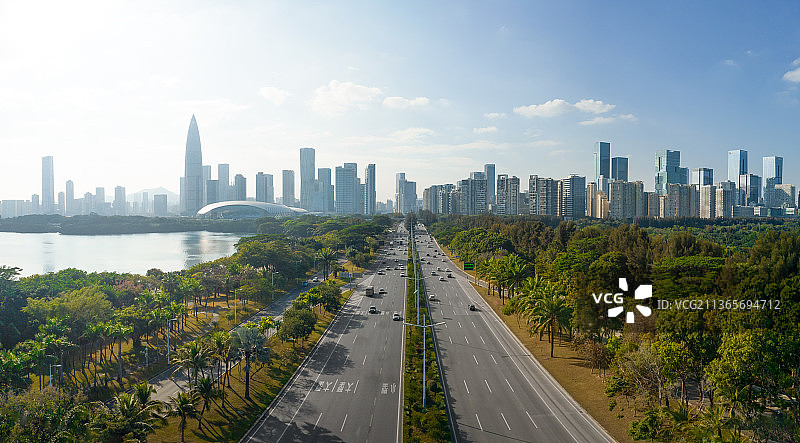 深圳南山滨海大道望南山建筑群图片素材