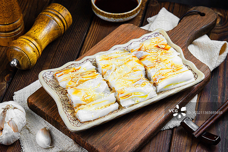 牛鞭汤 牛腩 牛鞭 牛腩粉 牛肠 肠粉 场景图图片素材