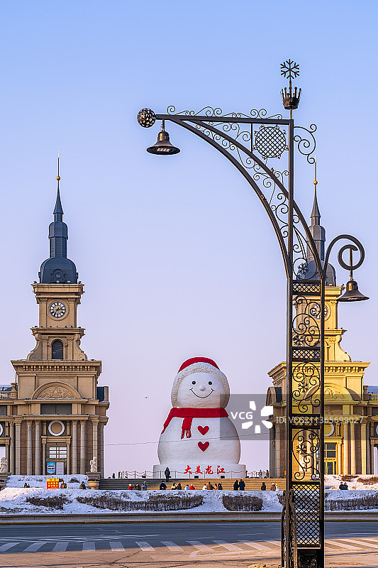 群力音乐长廊大雪人snowman冰城哈尔滨图片素材