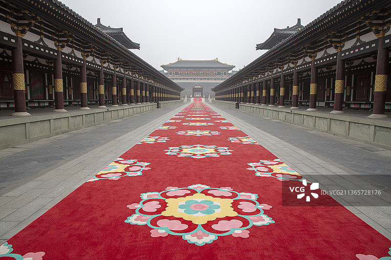 唐城景区影视基地影视城红色福字地毯城市风光图片素材