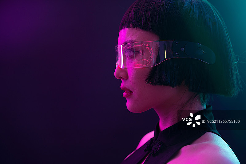 元宇宙美少女图片素材