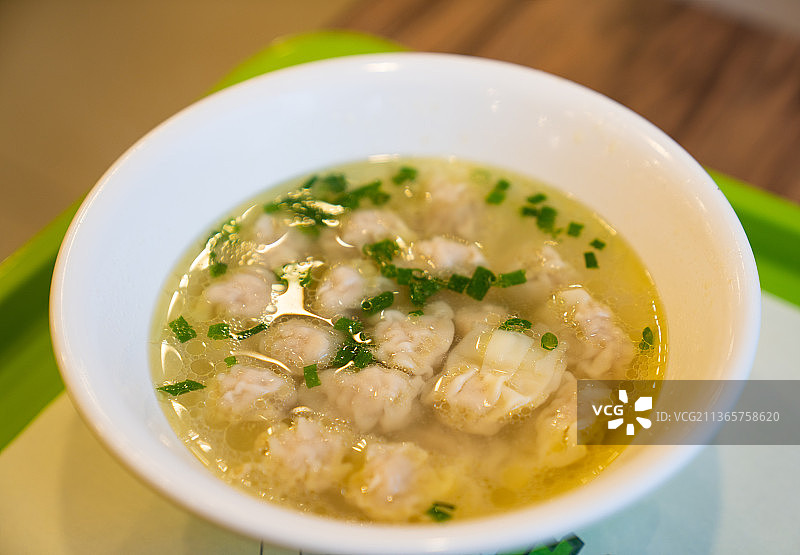 鸡汤馄饨图片素材