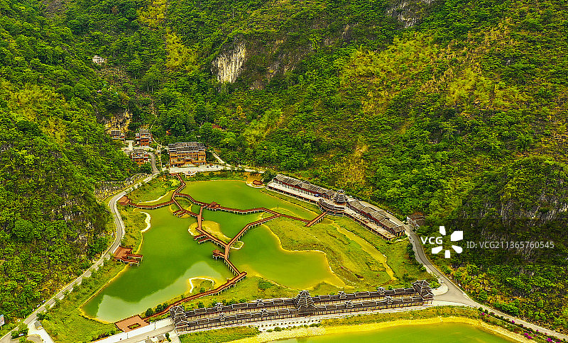 凌云浩坤湖畔图片素材
