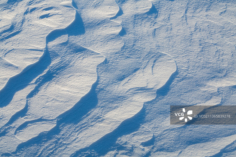冬天雪地纹理，雪地线条，雪背景图片素材