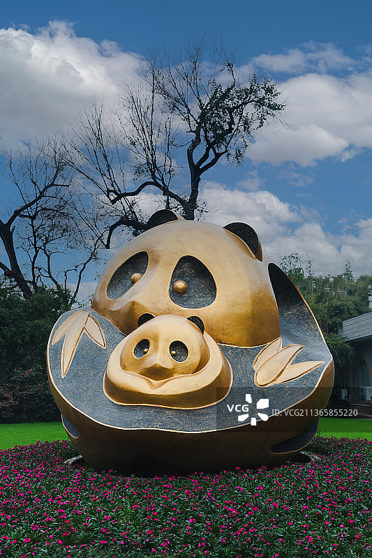 熊猫基地熊猫雕像图片素材