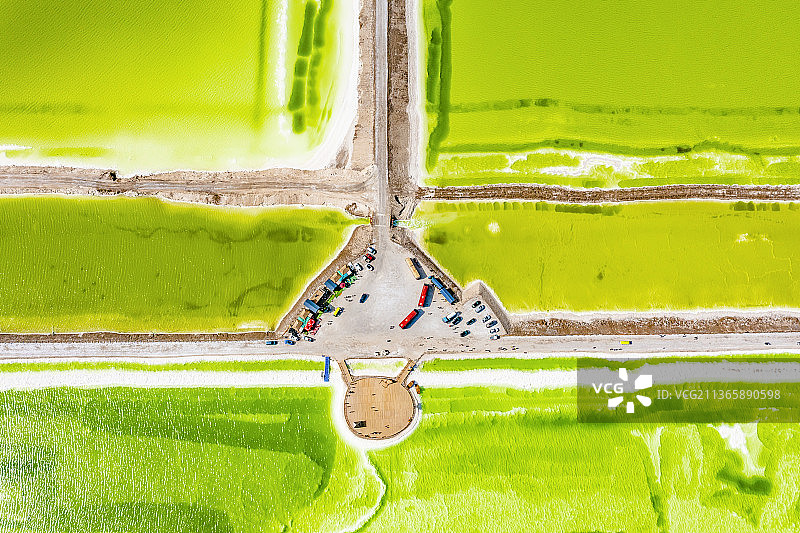 青海海西 格尔木 察尔汗盐湖风光风景航拍 2021年07月27日图片素材