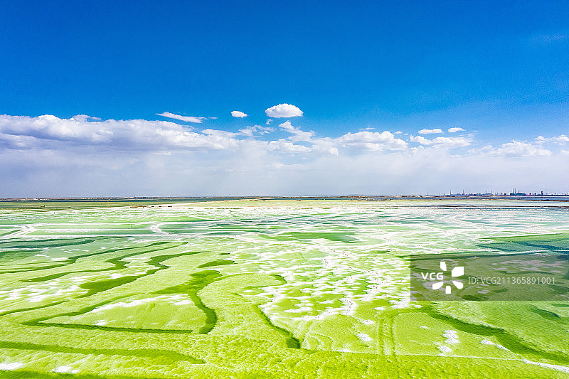 青海海西 格尔木 察尔汗盐湖风光风景航拍 2021年07月27日  察尔汗盐湖位于青海省格尔木市图片素材